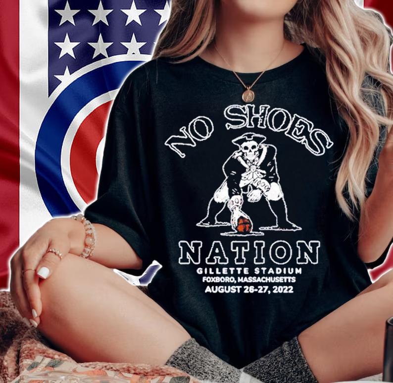 Kenny Chesney No Shoes Nation Here And Now Tour Shirt t-shirt woman shirt