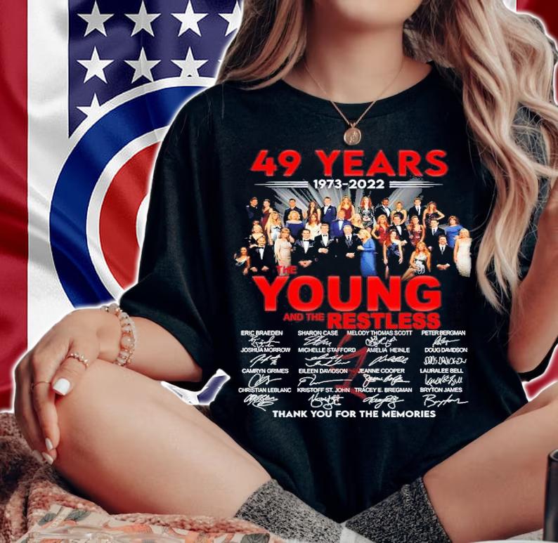 49 Years 1973-2022 The Young And The Restless Signatures Thank You For The Memories Shirt t-shirt