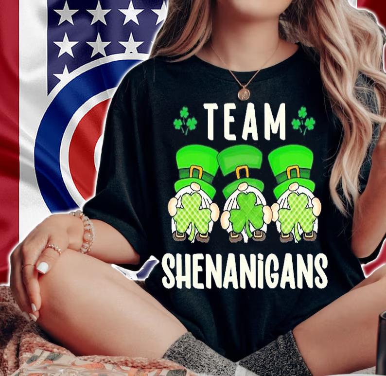 Shenanigans Team Squad St Patrick's Day Gnomes Green Irish Pullover T-Shirt t-shirt