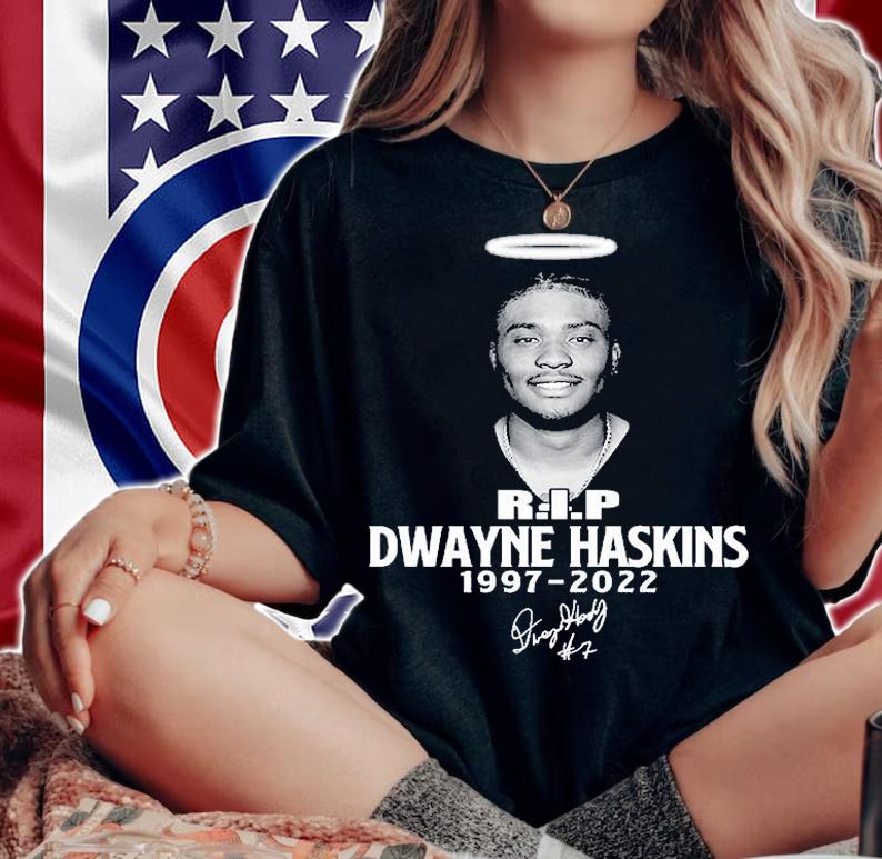 RIP Dwayne Haskins 1997 2022 Signature T-Shirt t-shirt woman shirt