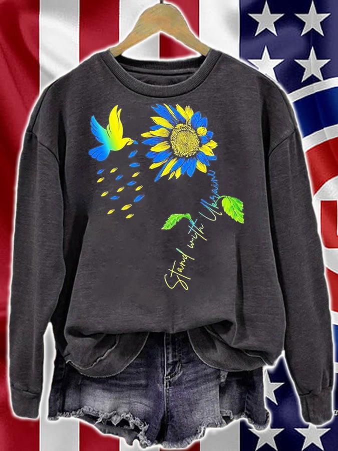 Peace In Ukraine Dove Stand With Ukraine Sunflower Ukraine Peace Ukraine T-Shirt sweatshirt
