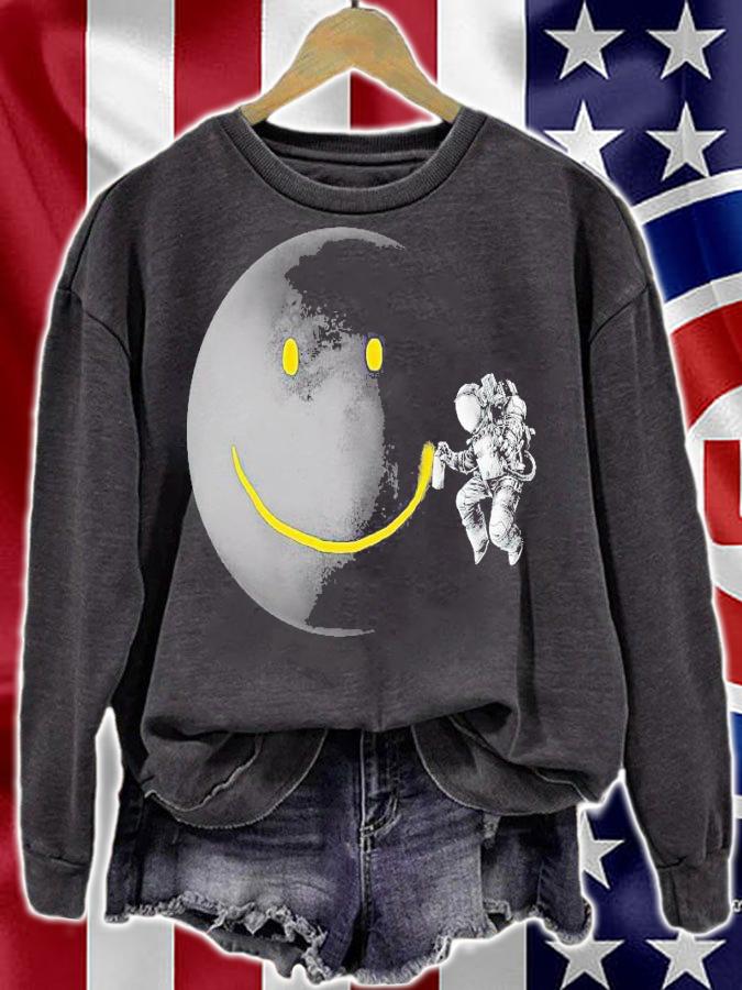 Space Make a Smile Classic T-Shirt sweatshirt